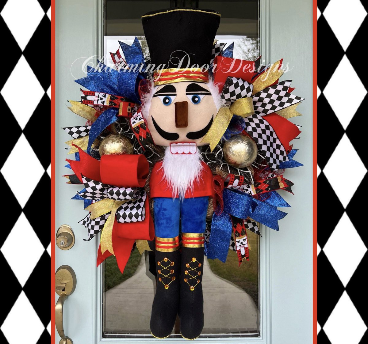 charmingdoordes's tweet photo. #wreath #MerryChristmas #merry #christmas #xmas #december #photooftheday #picoftheday #crafts #door #decor #home #homedecor #interiordecor #handmade #designs #designer #crafting #red #green #traditional #whimsical #etsy #wilmingtonnc #etsyshop #etsyfinds #nutcracker https://t.co/ffyxo6jAhv
