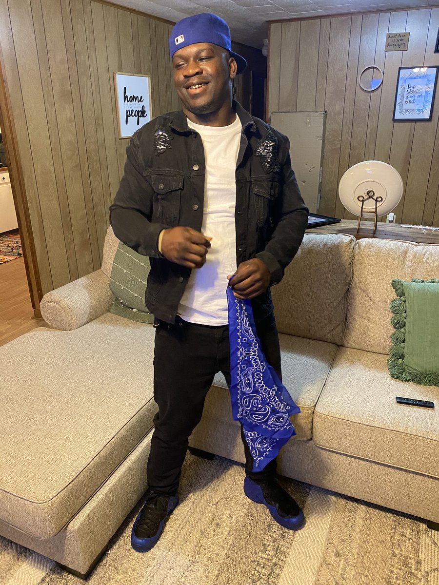 Six0Gucci's tweet photo. Big Gucci♿️ https://t.co/KjSd6vJep4
