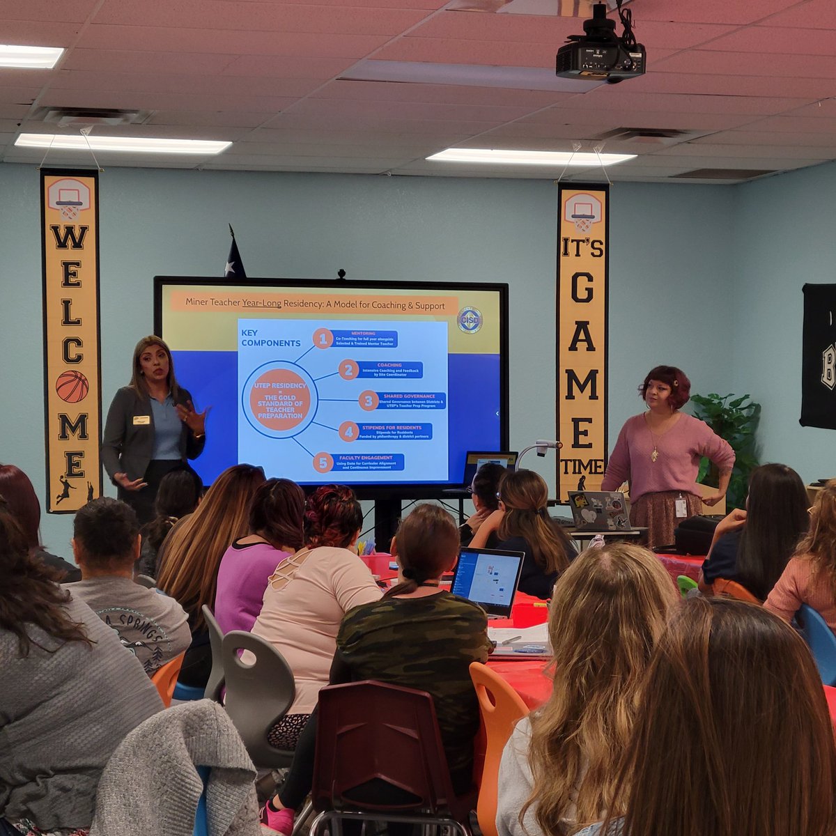 JParker_CISD's tweet photo. Excited to add another #WeAreClintISD school to our Teacher Residency partnership with #UTEP and #USPREP. Thank you #DHE @MTrujillo_DHE! https://t.co/GeZilvoqHo