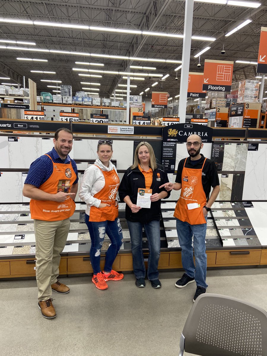 Had a great store visit this week with team 3848!! Best D29 showroom/CTop wall and just had to recognize Jocelyn from MET! Phenomenal work! ⁦@AsalazarHD3848⁩ ⁦@willdingman76⁩ ⁦@DorthanalL⁩ ⁦@t_renard_⁩