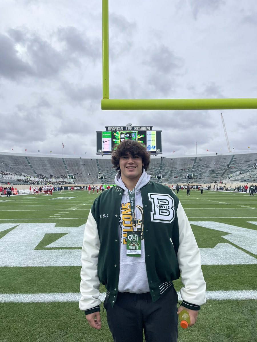 I had a great time in East Lansing today. I am thankful to have been offered a scholarship to play football for <a href="/MSU_Football/">Michigan State Football</a> Go Green! <a href="/TheD_Zone/">The D Zone</a> <a href="/RisingStars6/">Rising Stars Academy</a> <a href="/AllenTrieu/">Allen Trieu</a> @SWiltfong247 <a href="/adamgorney/">Adam Gorney</a> <a href="/ChadSimmons_/">ChadSimmons</a> <a href="/CoachCKap/">Chris Kapilovic</a> <a href="/CoachGebhardt/">Jensen Gebhardt</a>