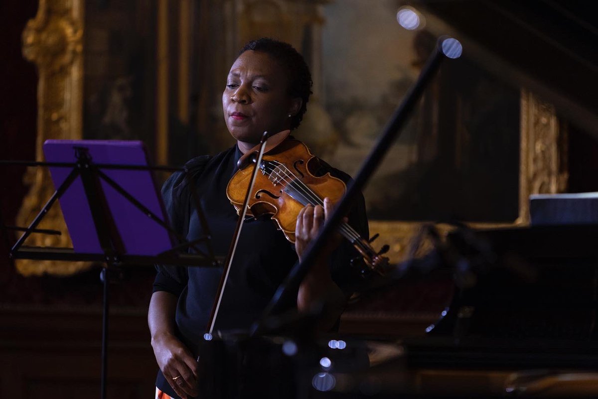 WestWicFestival's tweet image. What a stunning performance from American violinist @xtaizy &amp;amp; German pianist Silke Avenhaus this evening. It was a total treat to hear their exquisite performances of Beethoven&apos;s &quot;Spring&quot; &amp;amp; &quot;Kreutzer&quot; Sonatas, alongside music by Szymanowski &amp;amp; Ian Wilson&apos;.
📸 @FMarshallPhoto