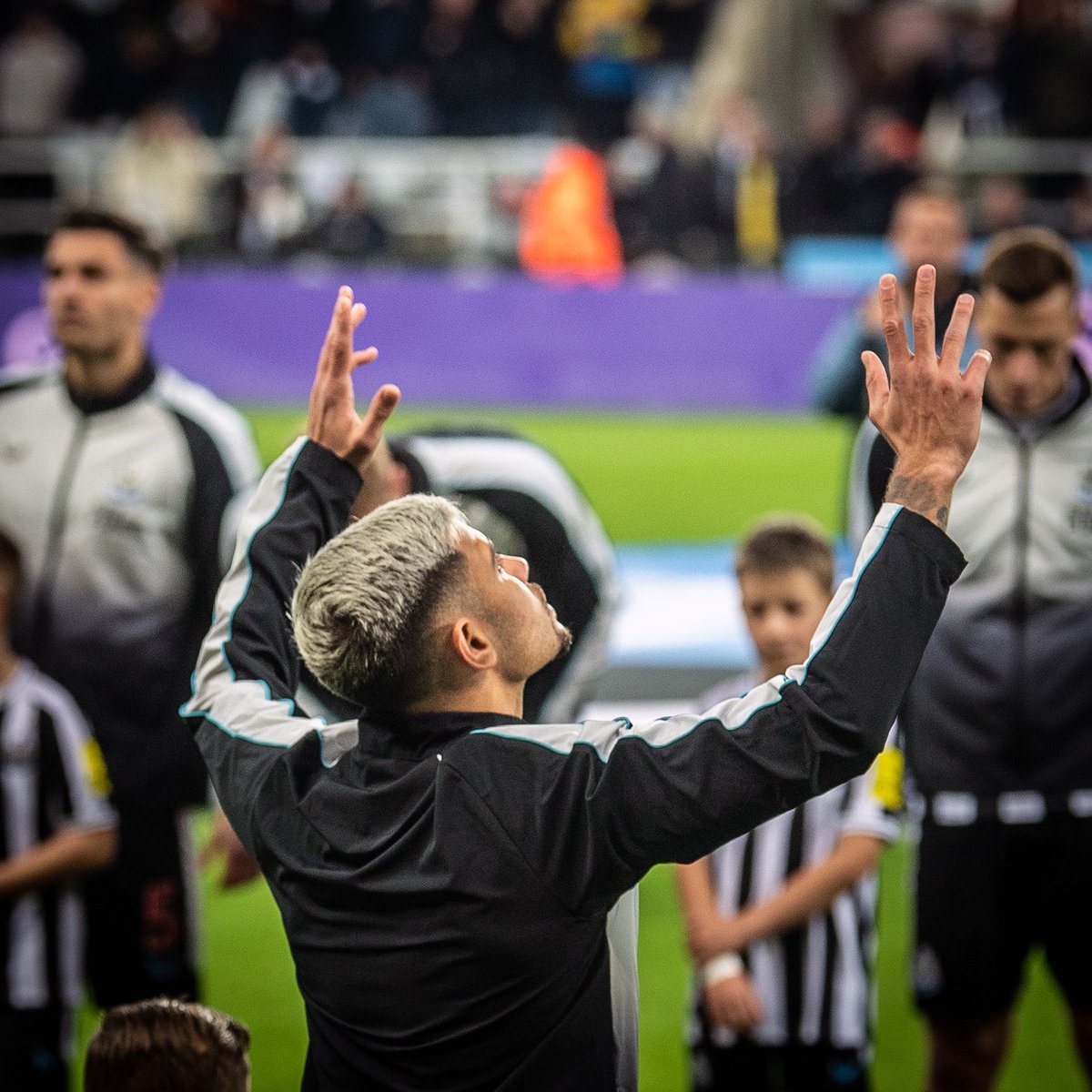 brunoog97's tweet photo. Our 3️⃣9️⃣🇧🇷 @NUFC https://t.co/0Vtn5A3OXR