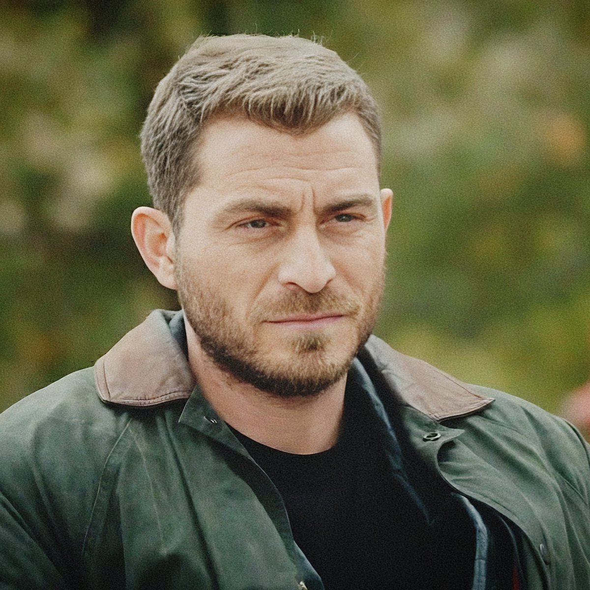 Mazenym11's tweet photo. ✨💚
/#BenBuCihanaSığmazam #Azamet/ https://t.co/hUA6fg5WFq