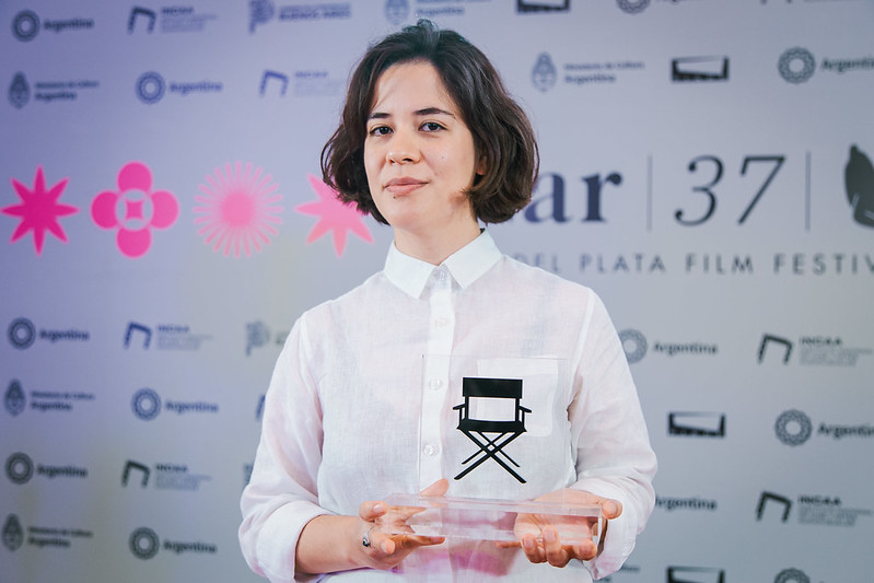 CaicArgentina's tweet image. El rostro de la medusa recibe dos premios en @MarDelPlataFF! Premio @LaMujeryElCine, Una Nueva Mirada a la dirección para Melisa Liebenthal y Premio Argentores al Mejor Guión para Melisa Liebenthal y Agustín Godoy.
Que continúen los éxitos para este potente film!