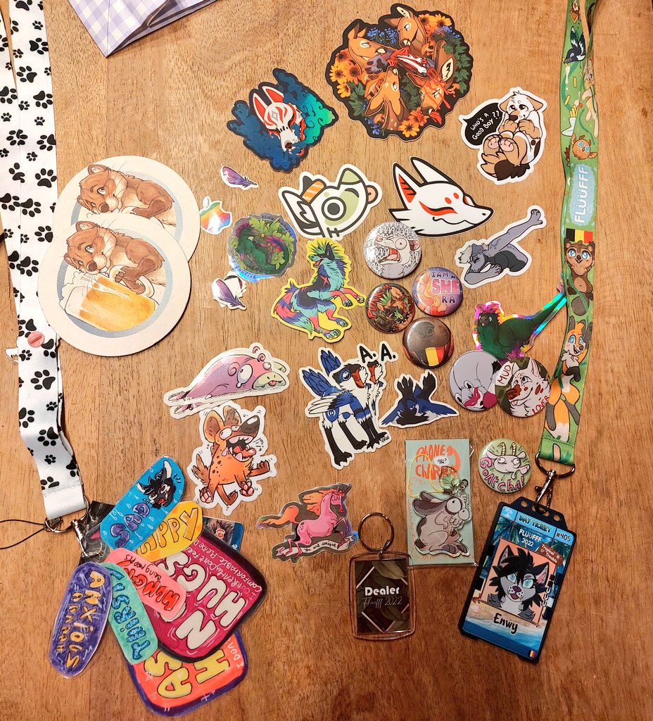Fursonalblog's tweet photo. #Fluufff haul :) minus the paws and fursuit collar I got
#furrycon #fluufffcon 
#furry https://t.co/hzXUrKrX3P