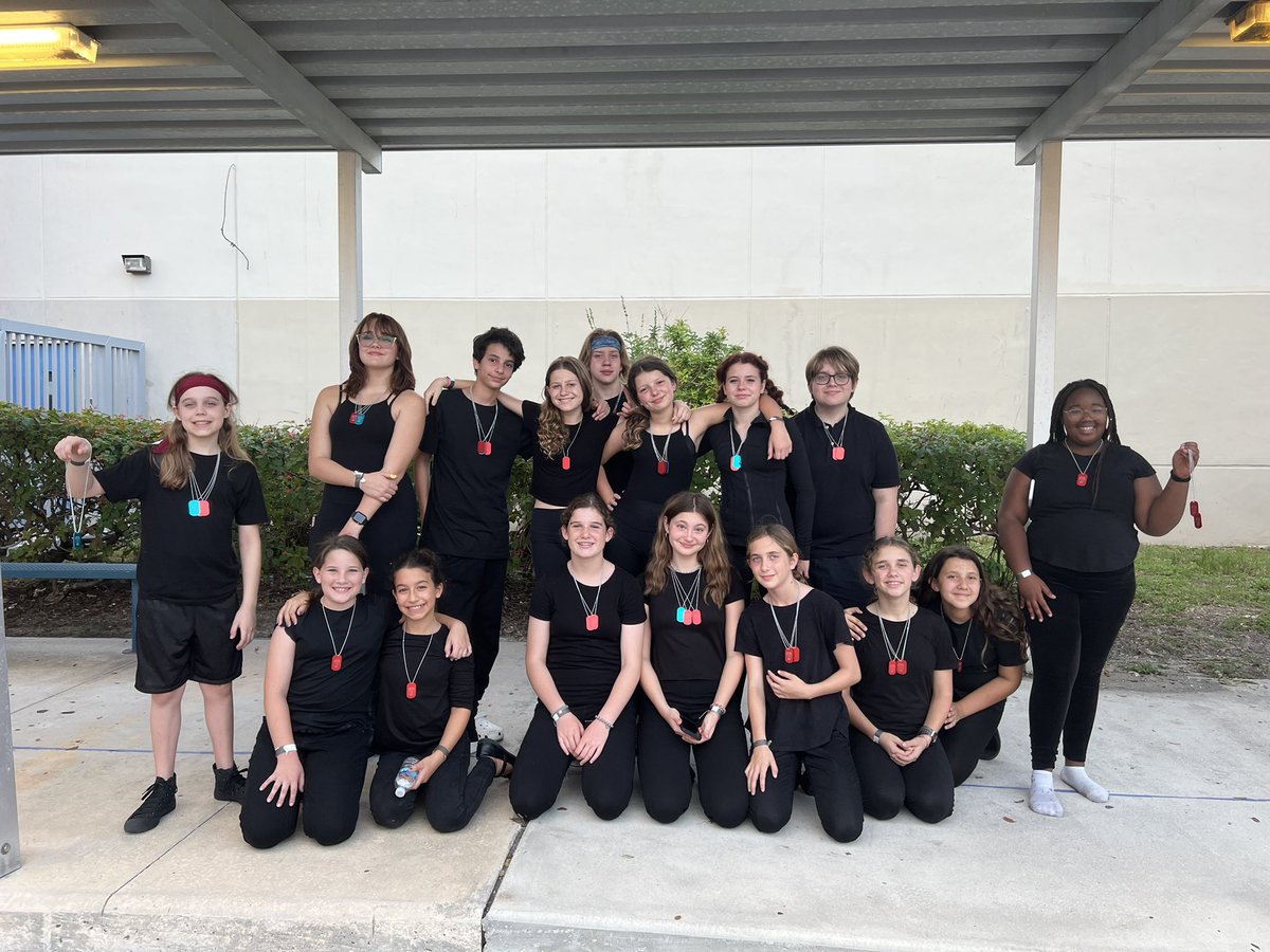 Courtney Hess tweet media