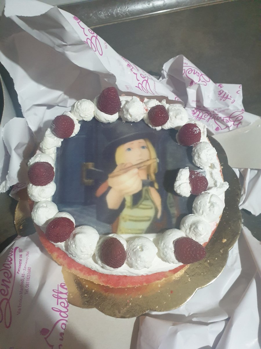 femcpilled's tweet photo. @Uchikoshi_Eng Mr uchikoshi do you like my birthday cake https://t.co/OtrlEPSz0f