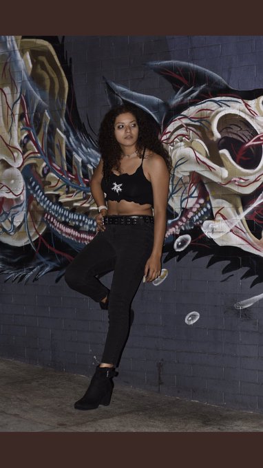 Hareva Olivia’s pics and videos