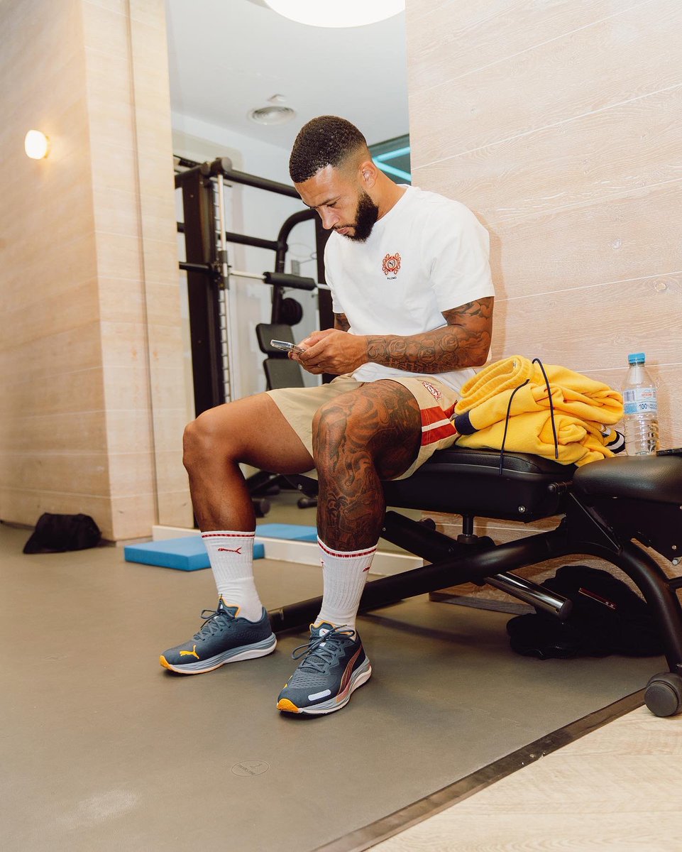 Memphis's tweet photo. Late night workout 🧘🏽‍♂️ https://t.co/bjqC2aQ9wn