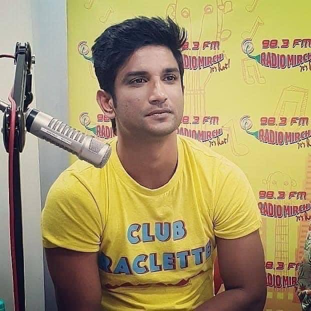 nonayousef7's tweet image. ( 13 / 11 / 2018 ) 
@itsSSR 

From #Kedarnath promotions 😭💔🔱🙏

All the love , fun , entertainment and excitement was there with my hero #MansoorKhan On #magicfmmumbai talked about his Mumbai, Delhi, Kedarnath and a lot more 💕

4YrsOf SSR Kedarnath Trailer