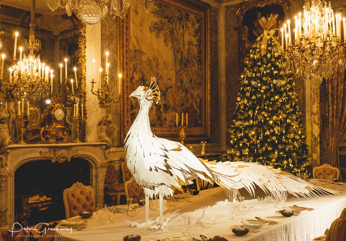 Waddesdon Manor decked out for Christmas and looking fantastic.

#mywaddesdon #waddesdonmanor #pez_photography #waddesdonchristmas #christmas #christmasatwaddesdon