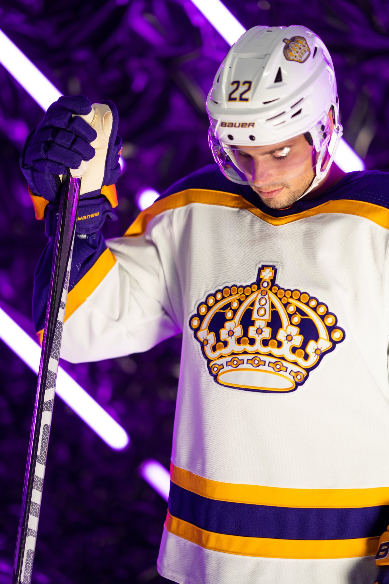 Chris Creamer  SportsLogos.Net on X: Speaking of Marcel Dionne, the Los  Angeles Kings are wearing their fabulous new Reverse Retro uniforms for the  first time tonight  / X