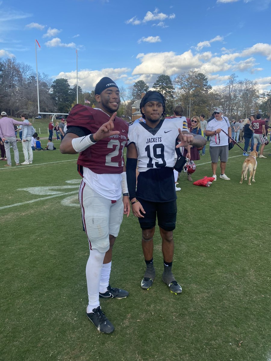CoachEddie2's tweet photo. Proud of these guys‼️🔥🤪💎🎸🥷🏾🎨 @RickyWalker100 x @Ricky_757 @HSC__FOOTBALL x @RMCfootball LAB 4L x Diamond 💎 Boyz #TheSet https://t.co/mX8N9FO6wf