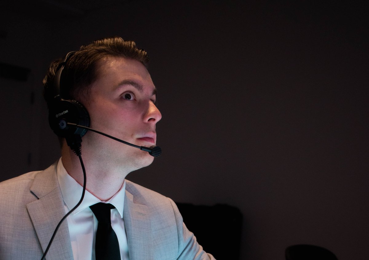 Experiential learning opportunities on HPU's campus made a difference for Thomas Hart. Joe Michaels, former director of the <a href="/TODAYshow/">TODAY</a> for 22 years, served as an impactful mentor. Today, Hart is an associate director with Tupelo Honey Media. 🙌 #HPUGrad2022