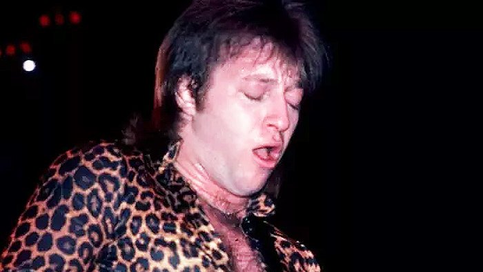 Happy birthday ALDO NOVA!
(November 13, 1956) 