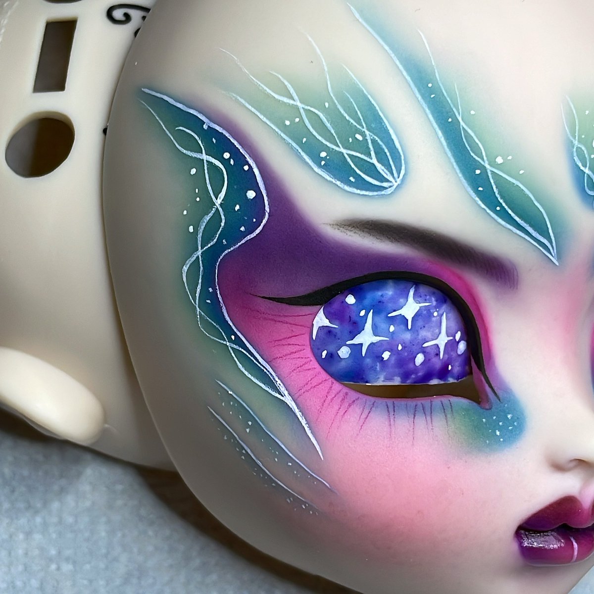 nenndolls's tweet photo. Navi - Soon for sale ♥️
https://t.co/FgUTIqRMFR
#pullipdoll #プーリップ #pullip #pullipfullcustom #pullipcustom #doll #poupée #artist #faceup #lolomgdoll #monsterhigh #nenndolls #mua #love #art #drawing #pullipfc https://t.co/H4vEpmf3Ak