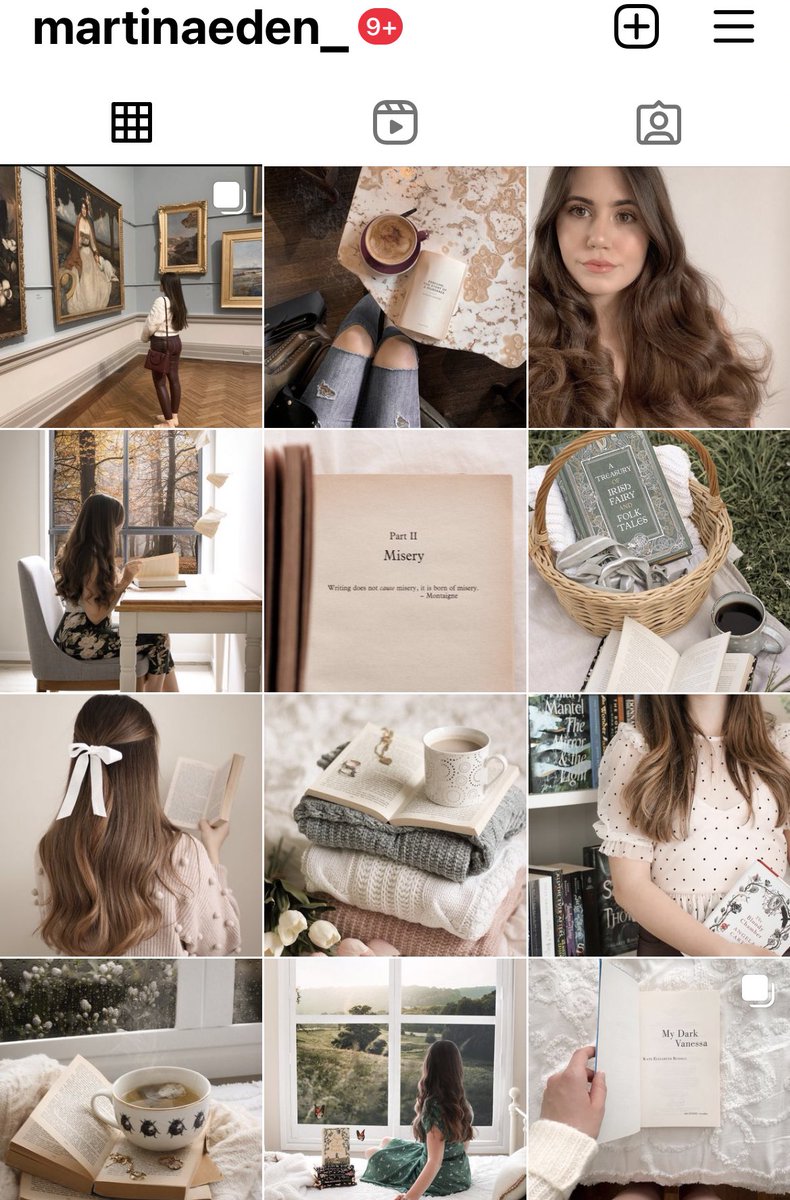 I’m thinking of reviving my instagram… if you guys are on Insta, my handle is the same as my twitter one 🥰 Let’s be pals