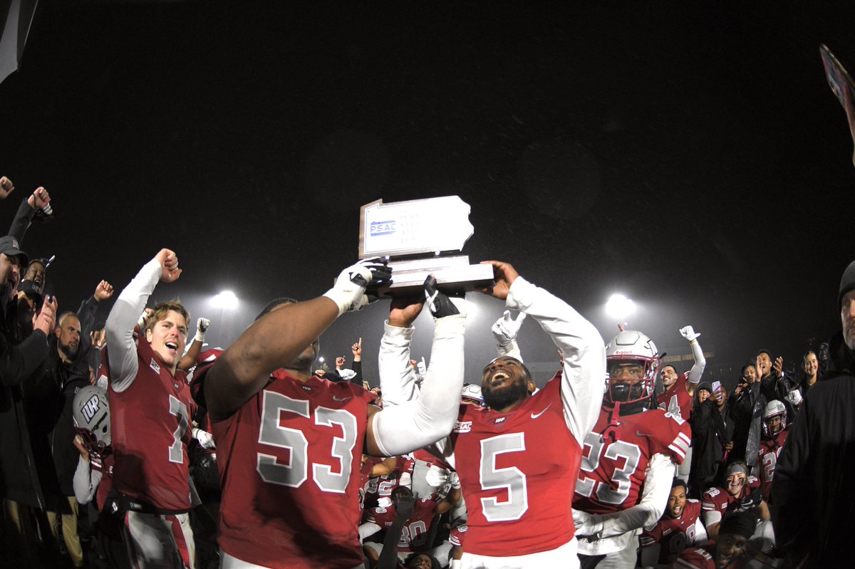 We take the PSAC Chip and the win over Shepherd! 

Final score, 24-21 🏆 

#ALLIN22 | #TalonsUp