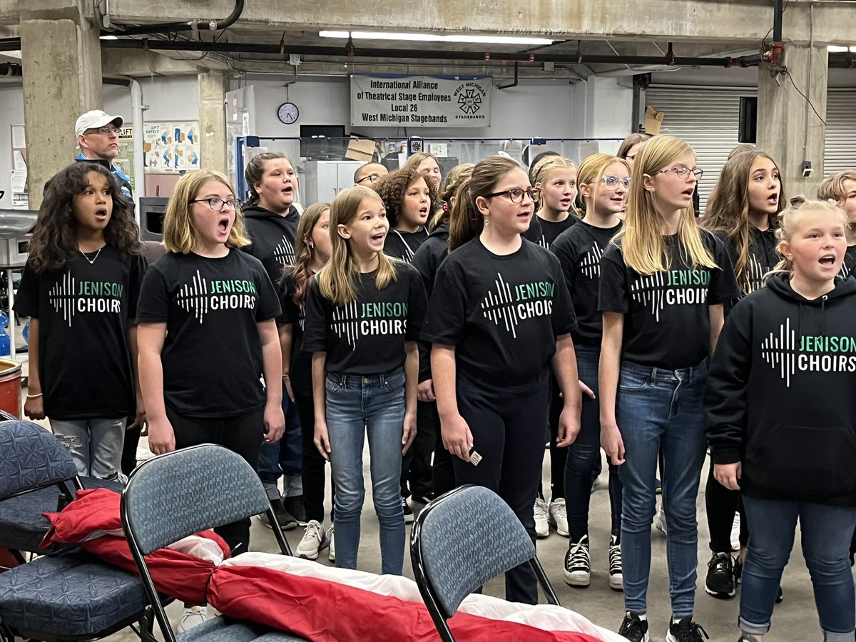 RobyJulie's tweet photo. Backstage of the VanAndel Arena, Bauerwood Jenison Choir is ready to perform! https://t.co/X49y8mJyX3