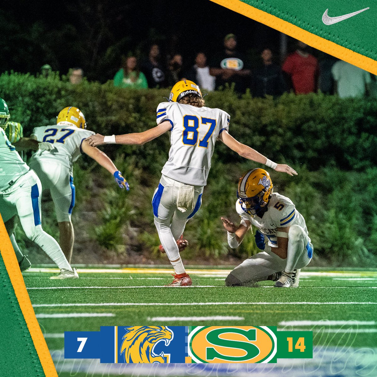 SummervilleFB's tweet photo. We’ve played the first 12, it’s 14-7 Wave! https://t.co/DckAgJvgqG