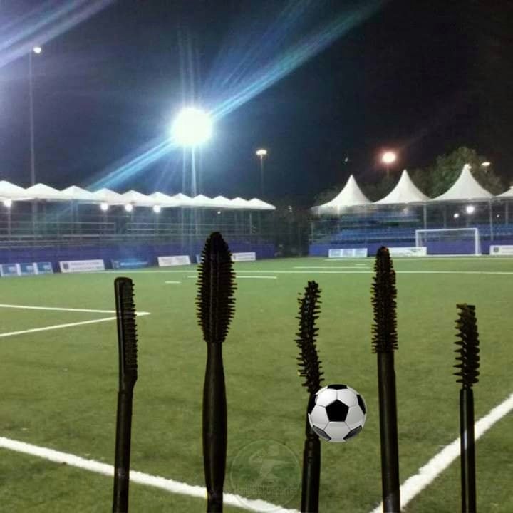 unpocotendencia's tweet photo. Mis compás y yo llegando al partido https://t.co/rp0EVhUBMo