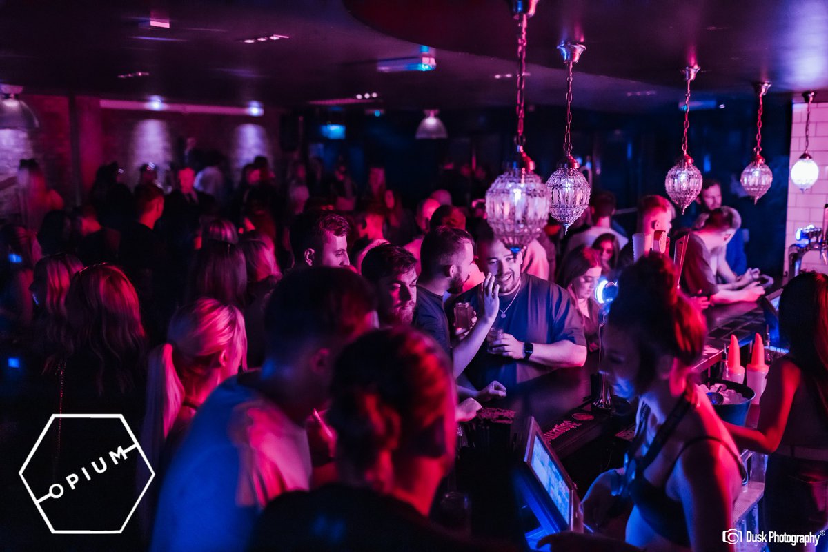 OpiumIndieBar's tweet photo. FILLING UP NICELY!

Barnsley’s only Indie Bar
#barnsley #barnsleyisbrill #yorkshire #opium #indie
#weekend #yorkshire  #disco #dancefloor #dance #dancefloor #friday #saturday #barnsleyis #barnsleyrocks #indiemusic #indierock
#barnsleybusiness #barnsleynightlife #barnsleynow https://t.co/jI12pwphse