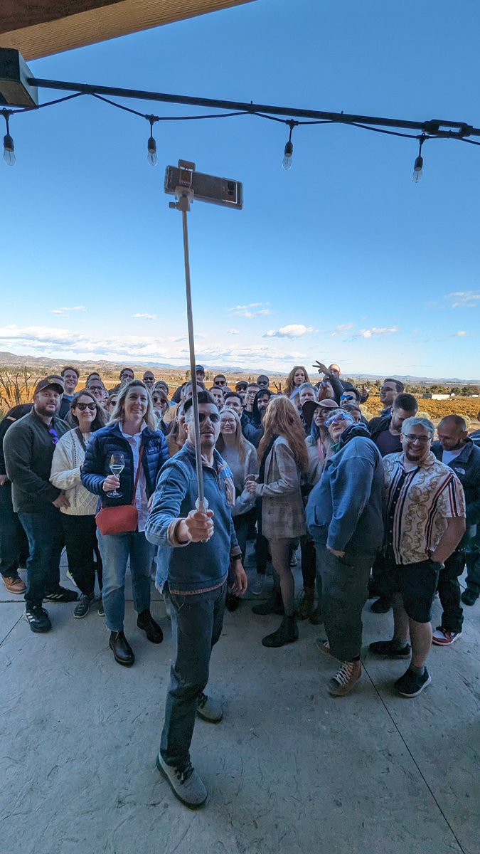GadgetsBoy's tweet photo. The man @Captain2Phones is always prepared, but also a bunch of amazing people #MediaTekSummit https://t.co/5ByCVVSOTR