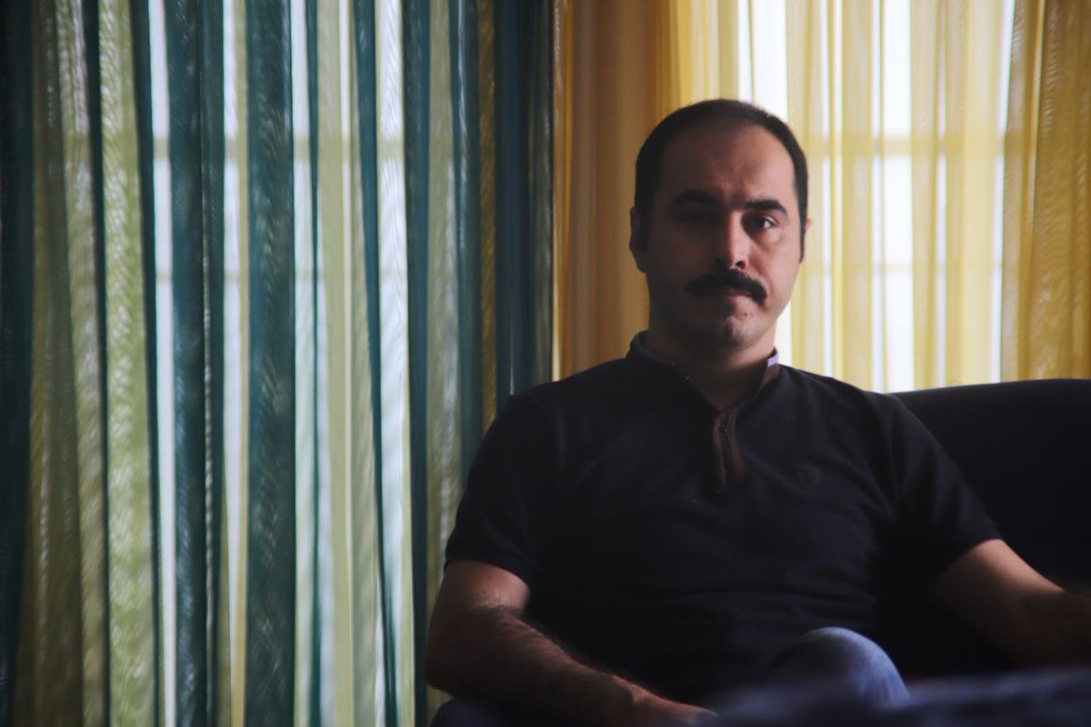 ARAMalliance's tweet image. #HosseinRonaghi,an Iranian human rights activist, is in a critical medical condition after more than 40 days of hunger strike in prison,and needs emergency care. He suffers from Kidney Failures.His life is at risk. #IranRevoIution2022 
#حسین_رونقی