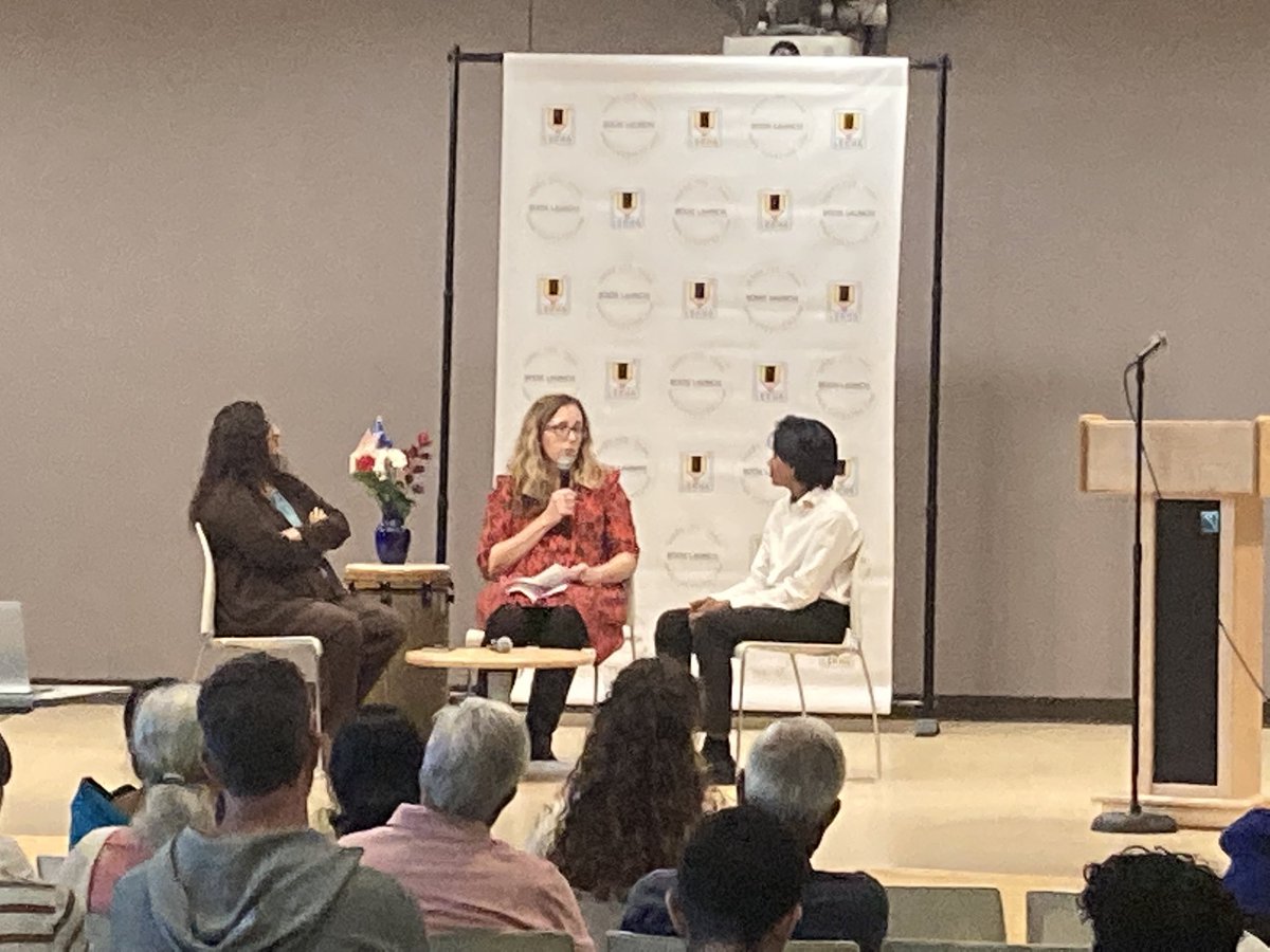 MsMoser2's tweet image. Had an amazing opportunity to moderate Rithvik’s book launch today for At The Helm. Congrats, Rithvik!Diamond and I are so proud of you! @lexingtonsuper @ncte @lizsharp34