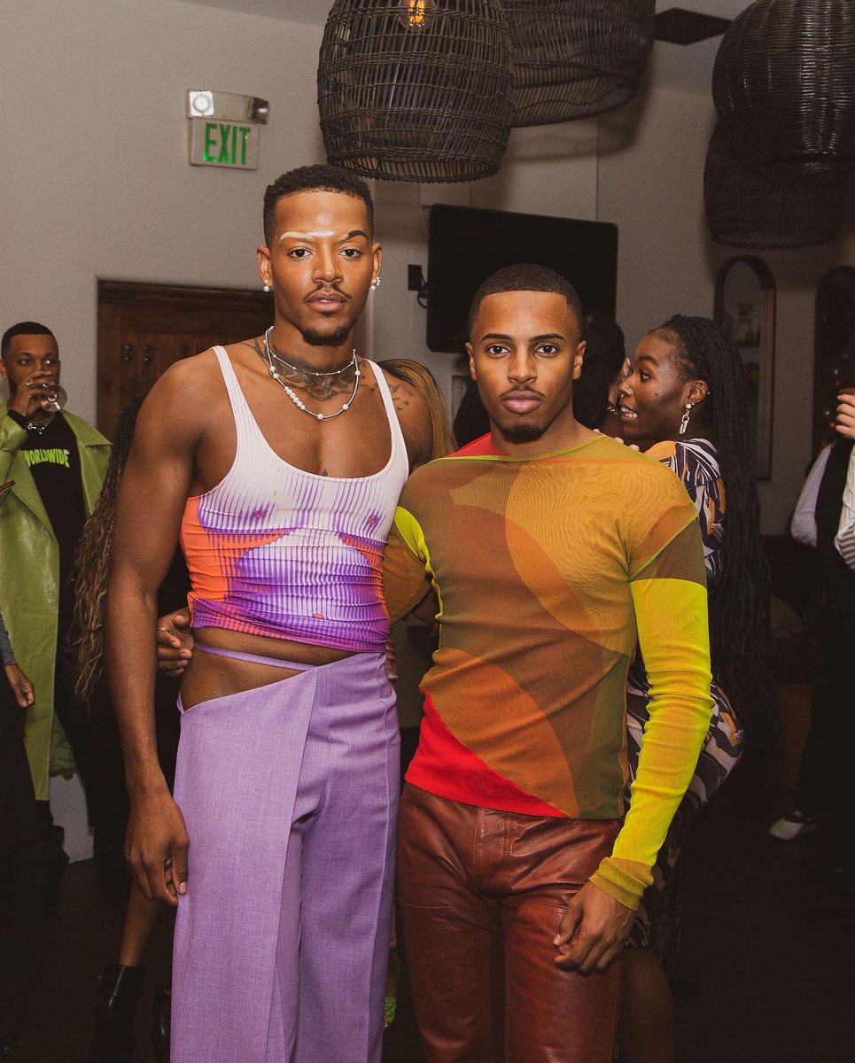 DeAndre Brown on Twitter: “Stepped out last night and kind of ate 🤭”