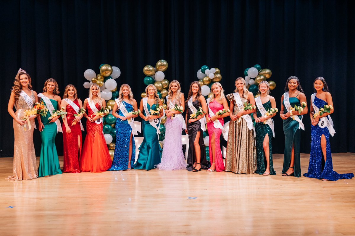 GwoodHS's tweet photo. 2023 GHS Calendar Girls:
Cover Stella Davis
Jan, Knox Volkert
Feb, Bella Humble
March, Nailah Pfeiffer
April, Addison Gordon
May, Emma Turner
June, Sophia Gragg
July, Elle Usinger
Aug, Bella Durkee
Sept, Ella Duke
Oct, Mattie Oliver
Nov, Symphony Winslow-Long
Dec, Katie Luu https://t.co/tQEb7awcdU
