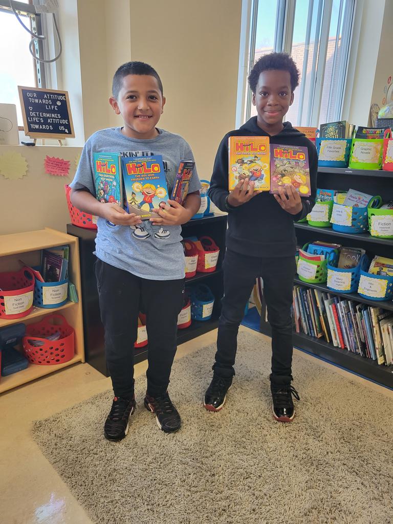CPravata's tweet photo. @JuddWinick check out these two new HILO fans! They were so excited to ask me to read another! @AmityvilleUFSD  @MisterPlaia 
#booklove #kidlit https://t.co/9yjNLLf2PZ
