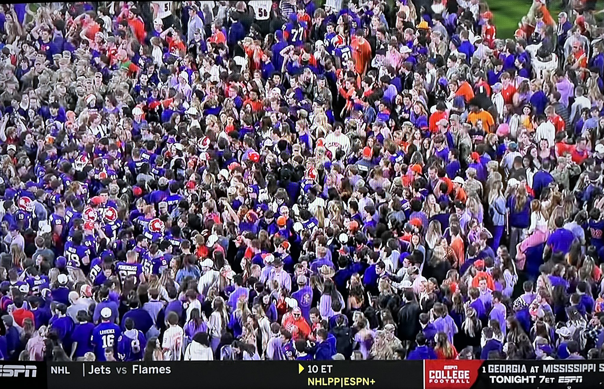 Terry Meiners ™️ on Twitter "Which is rarer…Clemson storming the field