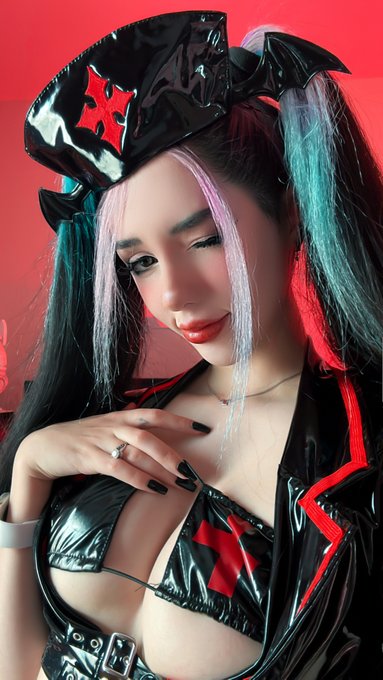 who needs a vamp nurse? ? https://t.co/i8oHzITzgF