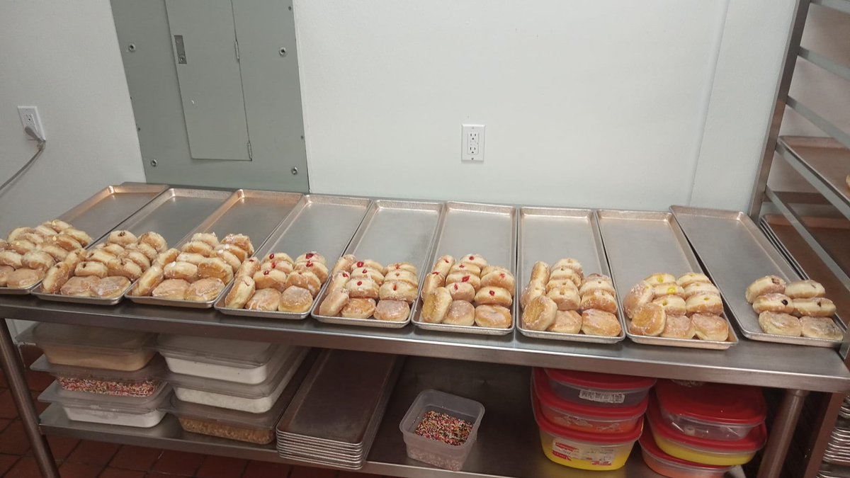 Fresh batch of do-nuts of all kinds ready to hit the rack now (11/12 6:15 p.m.) at Shipley Do-Nuts 12403 Westheimer! Tonight and every night. And HOT glazed do-nuts 24/7 !