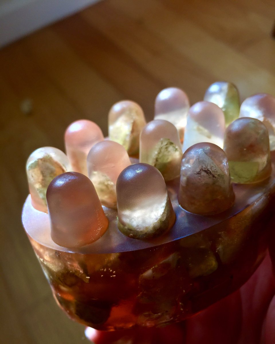 sarahcyung's tweet photo. crystalline massage bars x moossage bars 😗 order by DM or pick some soapies up in•person at @cafesiete_’s upcoming shop small event! 💫

🗓️ saturday 11/26 • 11 a.m.–6 p.m.
📍cafe siete 341 primrose rd. burlingame, ca
https://t.co/NBl64Nrfhy https://t.co/n2Q5NVOrH4