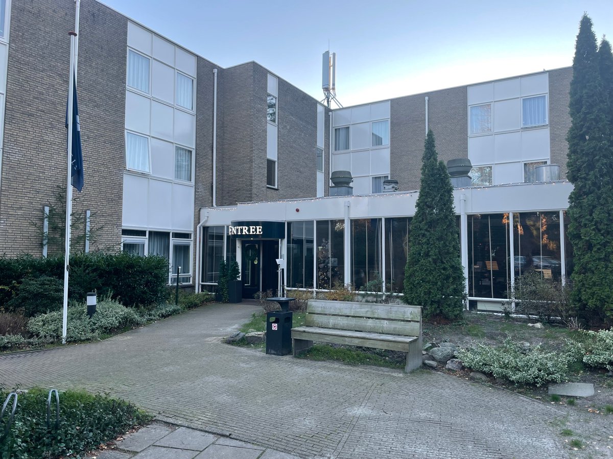 FletcherFootbal's tweet photo. Wij bedanken de 𝗙𝗲𝘆𝗲𝗻𝗼𝗼𝗿𝗱 𝗩𝗿𝗼𝘂𝘄𝗲𝗻 @FeyenoordV1 voor het verblijf in Fletcher Hotel De Eese-Giethoorn 😃
Succes met de wedstrijd tegen @SCHVrouwen
#feyenoordvrouwen #eese #vrouwenvoetbal #voetbal #heefey #feyenoordv1 #vrouweneredivisie #Feyenoord https://t.co/46Gi9zmunB