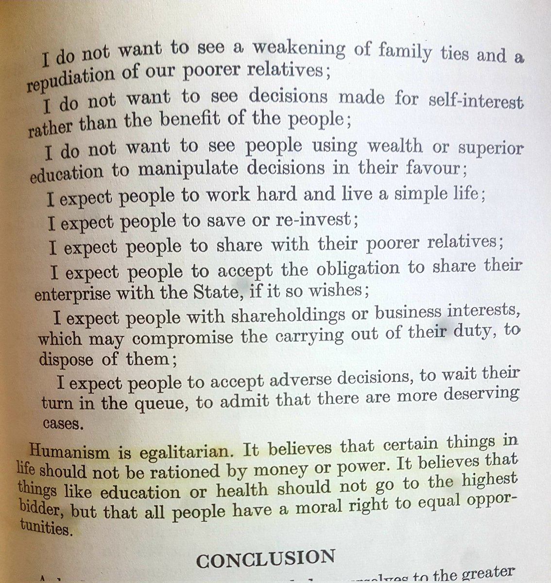 KMusakanya's tweet image. 1) The #LeadershipCode  that arguably stifled capitalism in #Zambia. 

2) KK fear in 1969 that we could be a country of 10M peasants by 2000. #politicalhistory
