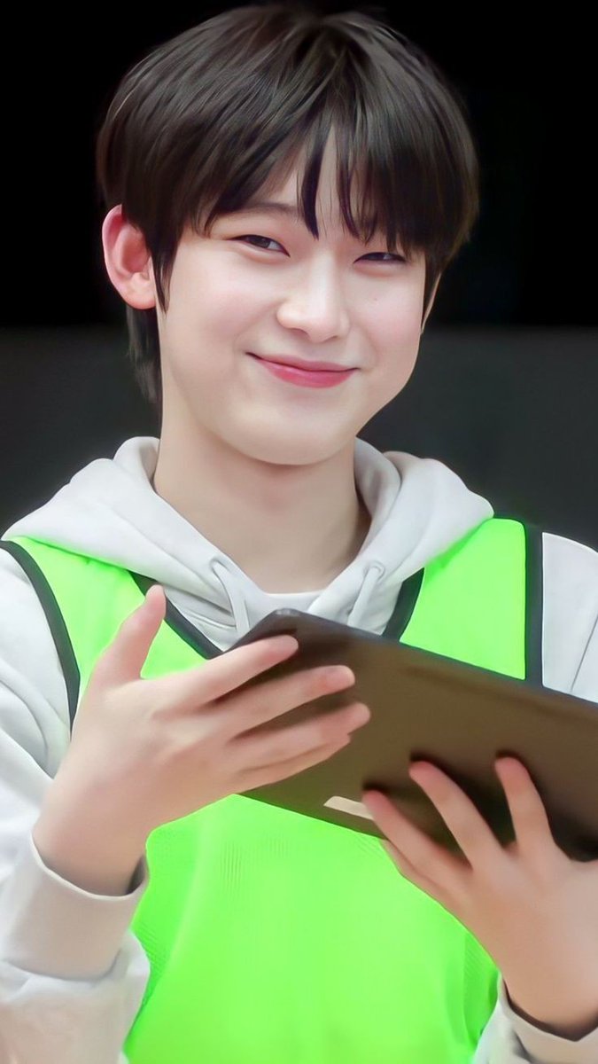 althar_aja's tweet photo. Haii
aku Althar, 
aku baru main lapak tweet
mutualan ?? Rt/ like
Fmbst ?? DM aku ya hihi
#roleplayer #roleplayerindonesia #roleplayerworld #roleplayeraccount #Rolepalyerindonesia https://t.co/LPb3y0Rlsb