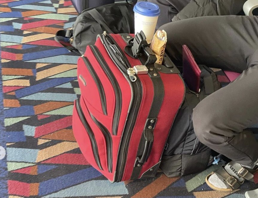 joulespena's tweet photo. ￼
Worst #customerservice @airtransat, had us pay £65 for same carry-on brought free a week ago. We were singled-out while checking in at the gate by a rude agent who refused to share her name while other passengers with bigger bags were OK. Manager “Emilio” was worst #badservice https://t.co/Au4uWInN0G