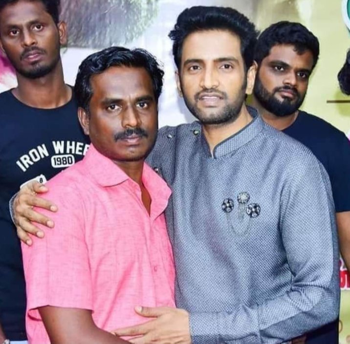Santa_Thiru143's tweet photo. Wish you many more happy returns of the day @kumarTN29 anna 🥰🎂🎉
#HBDKumar #AgentKannayiram #Kick https://t.co/enYPy36v7p