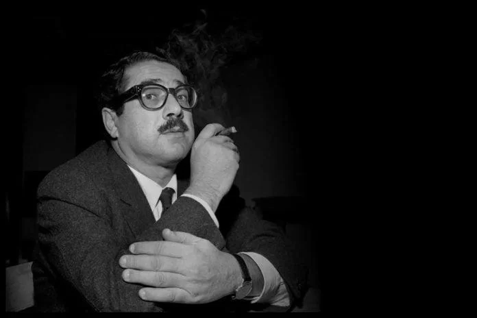 «Sei stato condannato alla pena di vivere. La domanda di grazia, respinta».

Ci lasciava oggi, cinquant'anni fa, Ennio Flaiano.