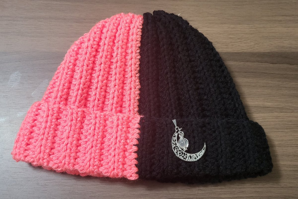 VaultCrochet's tweet photo. 🥹🖤💗
#crocheting #crochet #crochetlove #handmade #crochetingaddict https://t.co/mIPhscUPKH