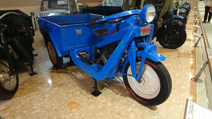 3輪トラックって味わい深いねえ 