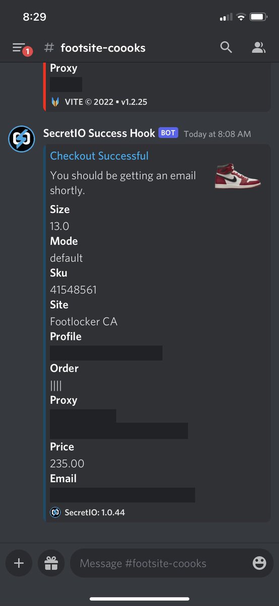 WB_Kicks77's tweet photo. Lost, And Found 
Bots @ViteBots @secretbots 
Proxies @DonutProxies @WolvesProxy @LEMONPROXY2020 
Group @TheNorthCop 
Who likes footlocker anyways champs restocks better! https://t.co/ew4aT1Iwov