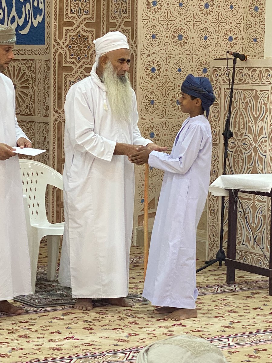 alsudairh's tweet photo. صور من تكريم حفظة القرآن الكريم لكل المراحل السنية الصغيرة، وذلك عقب صلاة الجمعة في جامع الشريعة بالسديرة، كل الشكر للقائمين على هذا المشروع الكريم. https://t.co/9JsHVB2Q9y