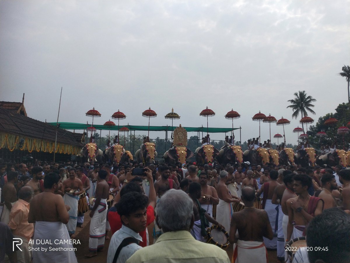 njsram's tweet photo. #TriprayarEkadashi2022
Triprayar Sri Rama Temple, Thrissur, Kerala. https://t.co/KbtKtsOqCG