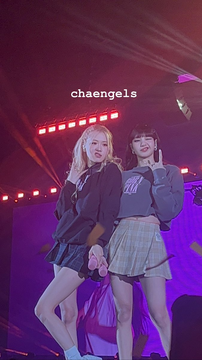 chaengels's tweet image. the chaelisa #BLACKPINKinLosAngeles #BLACKPINKinLA_DAY1 #CHAELISA