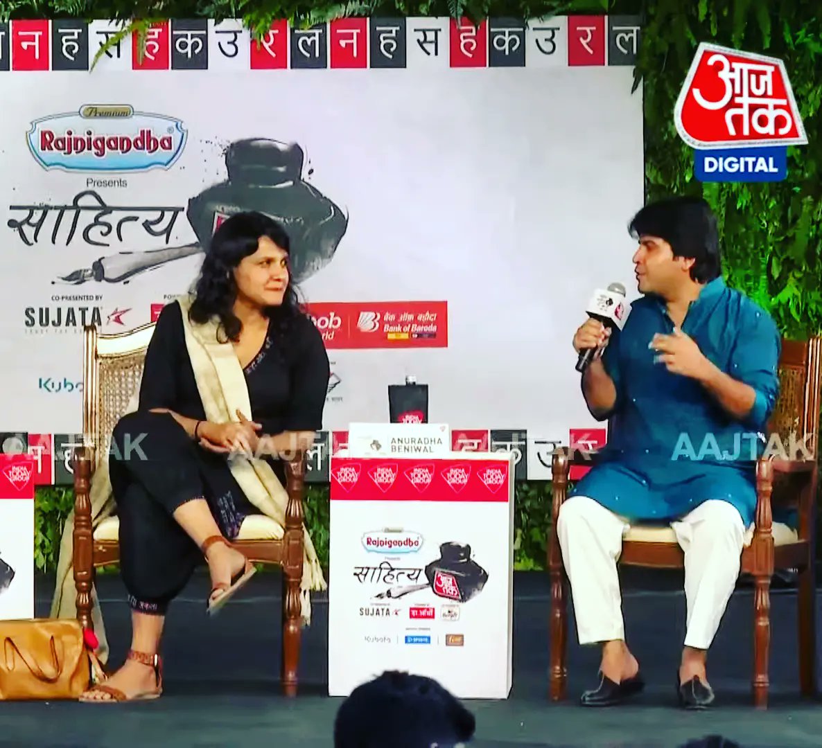 umeshpanthy's tweet photo. It was a wonderful session on travel with @thethinkinbird and Pallavi trivedi. Thank you @nehabatham03 @sanjeevpaliwal and team Sahitya AajTak for having us there. 
#sahityaaajtak22 @aajtak @SahityaTak https://t.co/gwbyM8EW00
